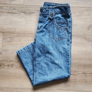 Liz & co capris, size 6, light blue jean